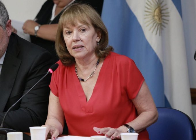 Blanca Osuna: “Estamos ante un gran conflicto en Argentina que pone en jaque a la democracia”