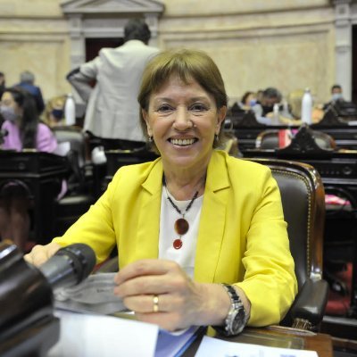 Blanca Osuna: “Hoy se trata la creación de cinco universidades nacionales, entre ellas la Universidad de las Madres de Plaza de Mayo”
