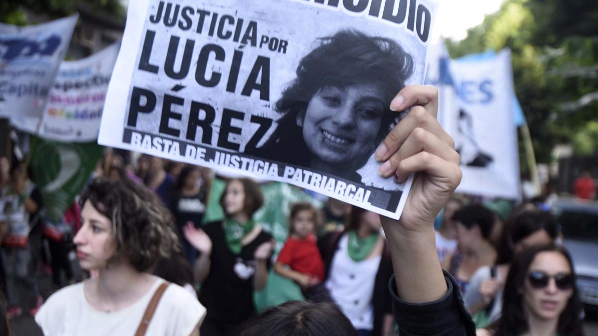 El editorial de Sandra Russo: “Se llamaba Lucía y la mataron”