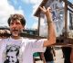«La policía le tiene miedo a los curas»