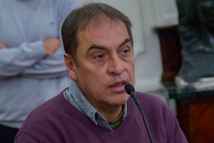 Juan Pablo O’Dezaille: “Las fuerzas democráticas deberíamos poder avanzar en una ley que impida que se niegue lo que pasó en la dictadura”