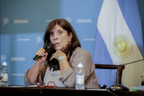 «La construcción de sentido es una obligación de la política»