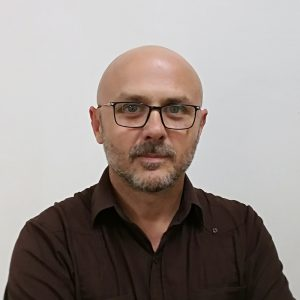 «Los recursos del FMI siempre son para exprimir a las clases medias»