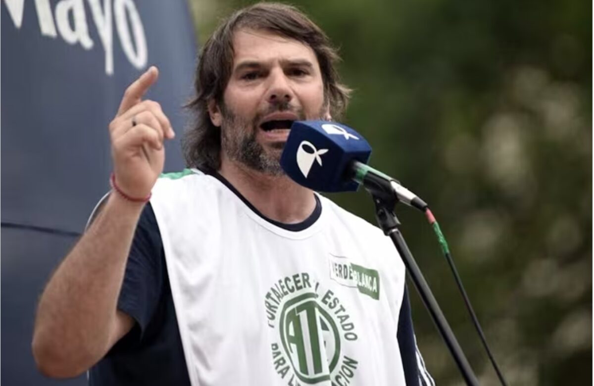 «Estamos en una etapa que viene con más ajuste y más deuda»