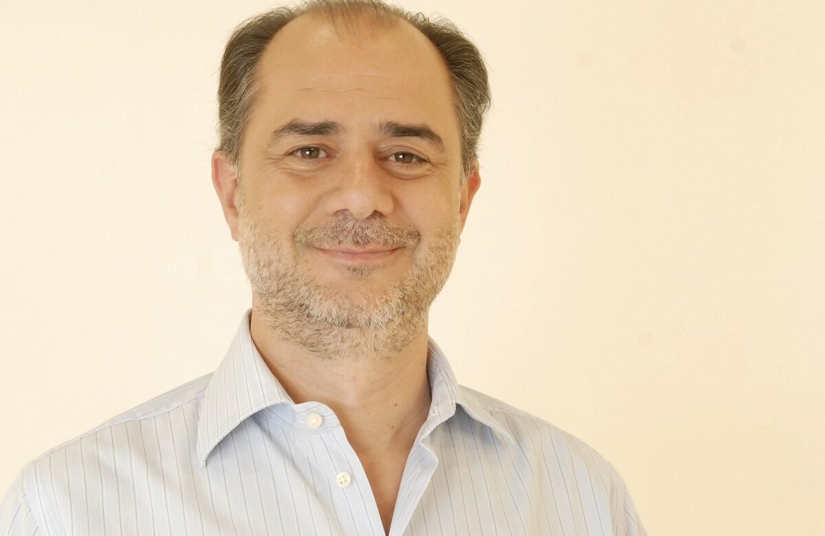«Hay una desconfianza hacia el Estado y un desapego a la democracia»