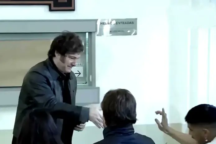 «Fui consecuente con lo que pienso, no me parecía correcto saludarlo»
