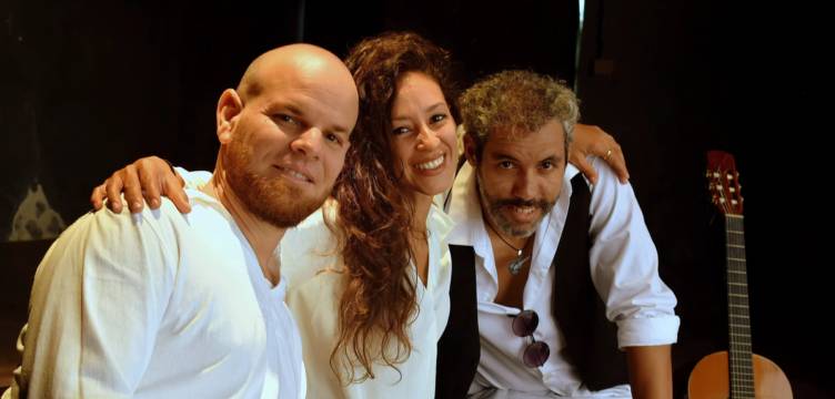 «La música cubana es un río con miles de afluentes de distintos géneros»