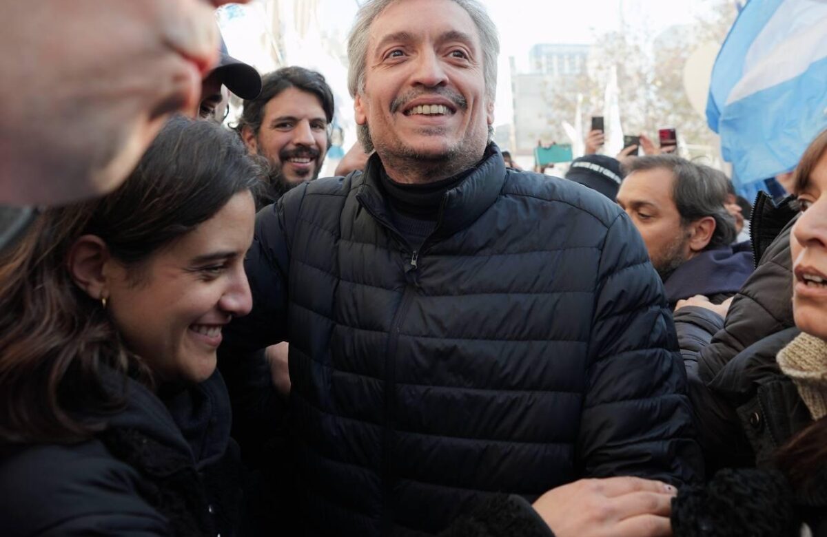 Máximo Kirchner: «Gracias en nombre de Néstor»