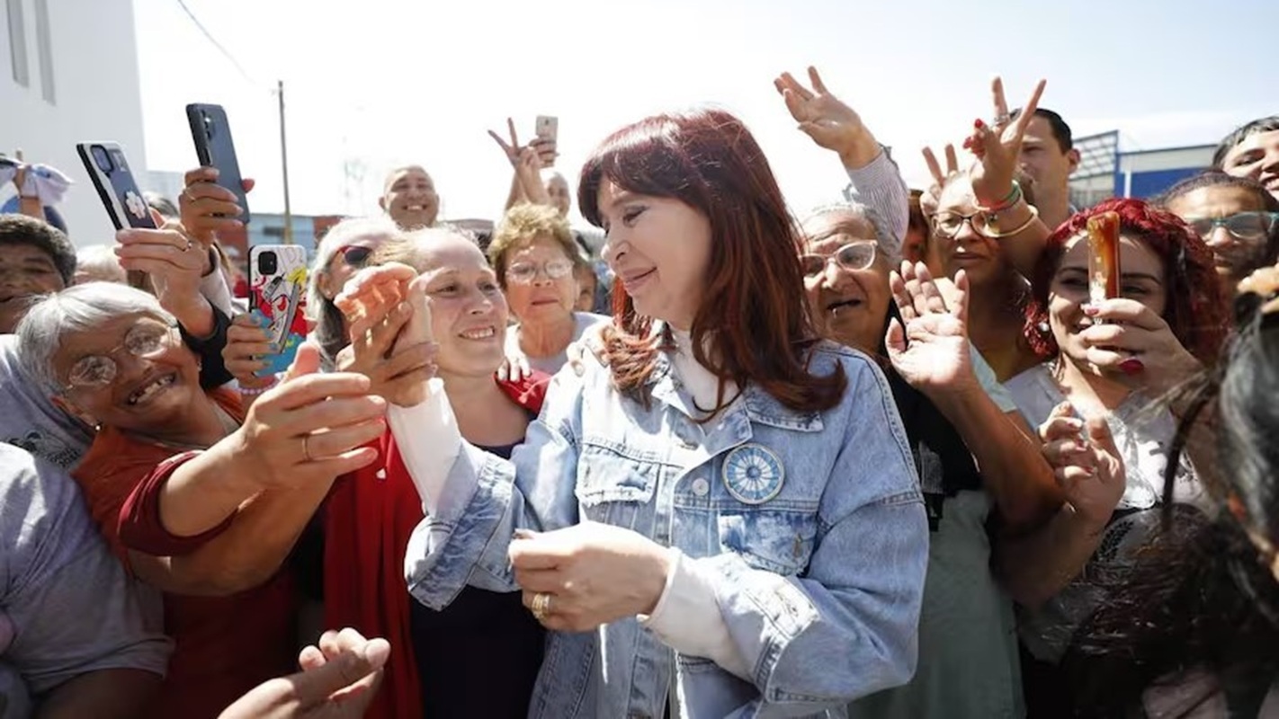 Unidad, proyecto colectivo y la renuncia a la vanidad política