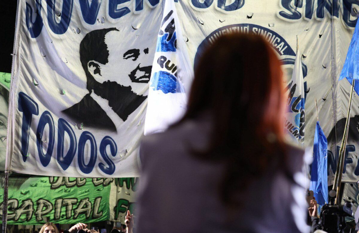 «A Cristina la meten presa por aplicar la justicia social”