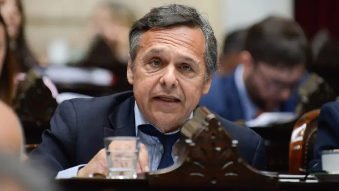 «Argentina debe ser el único país del mundo donde hay un ministerio para desarmar el Estado»