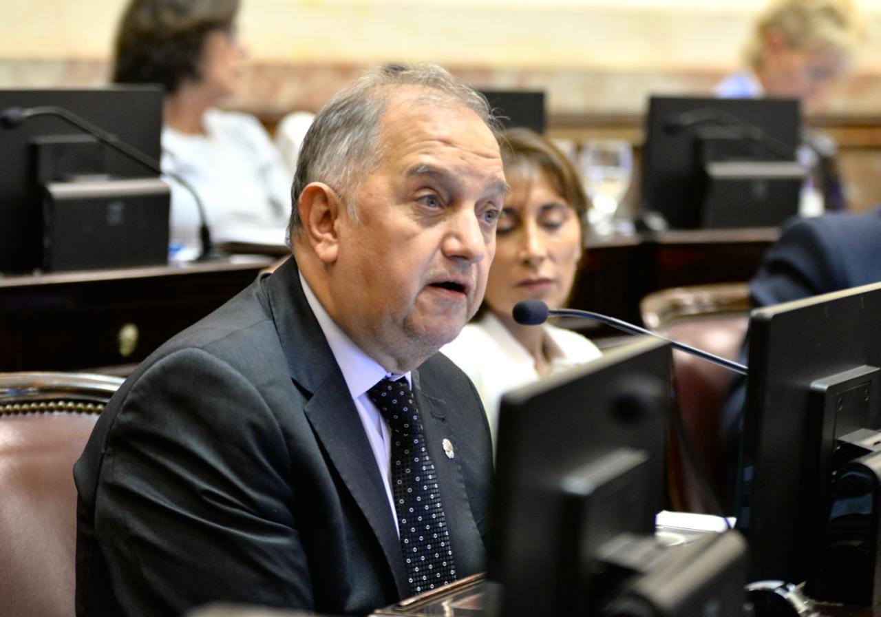 «El cierre de Vialidad Nacional es durísimo para el interior del país»