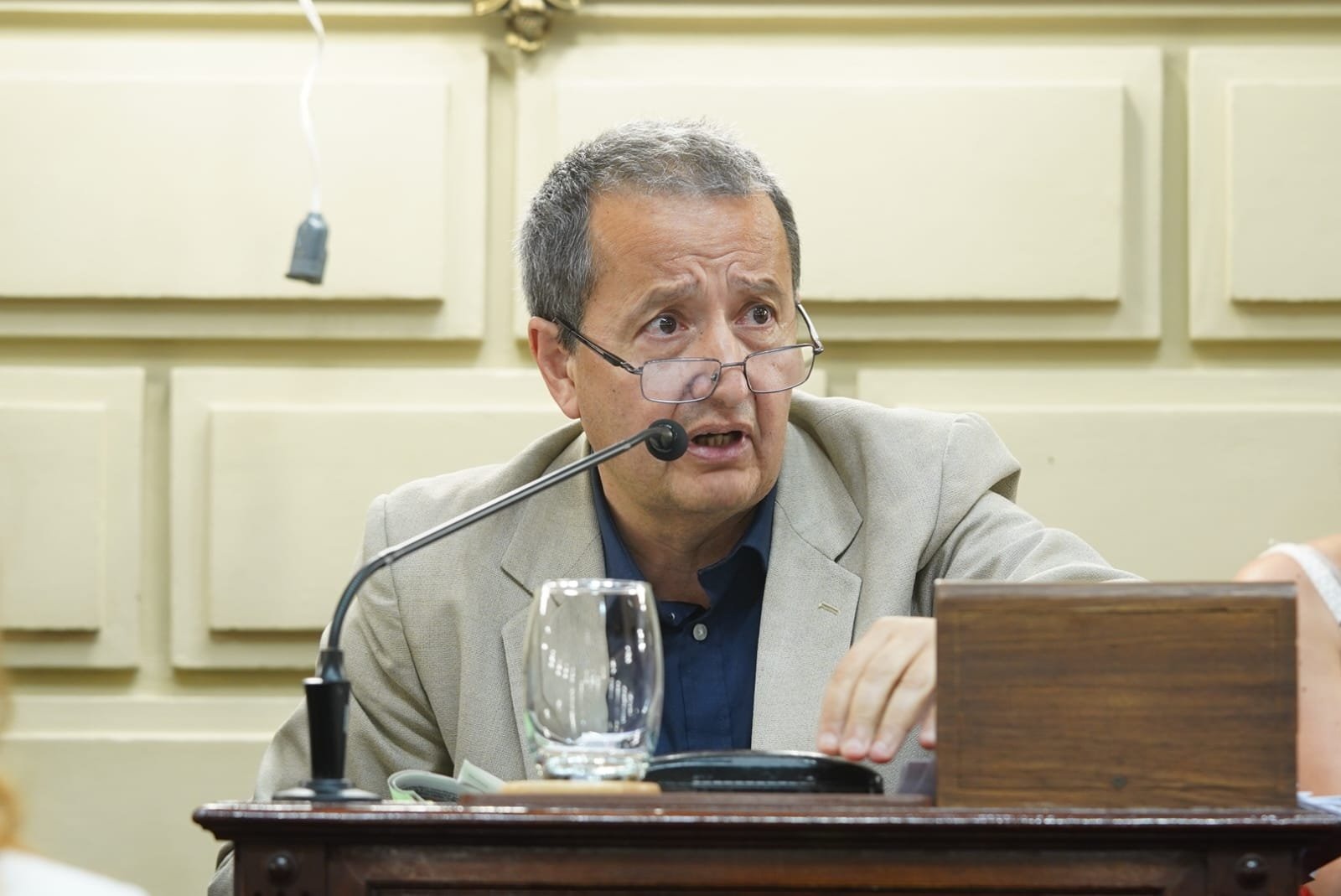 «El gobierno es la administración colonial de un imperio en decadencia»
