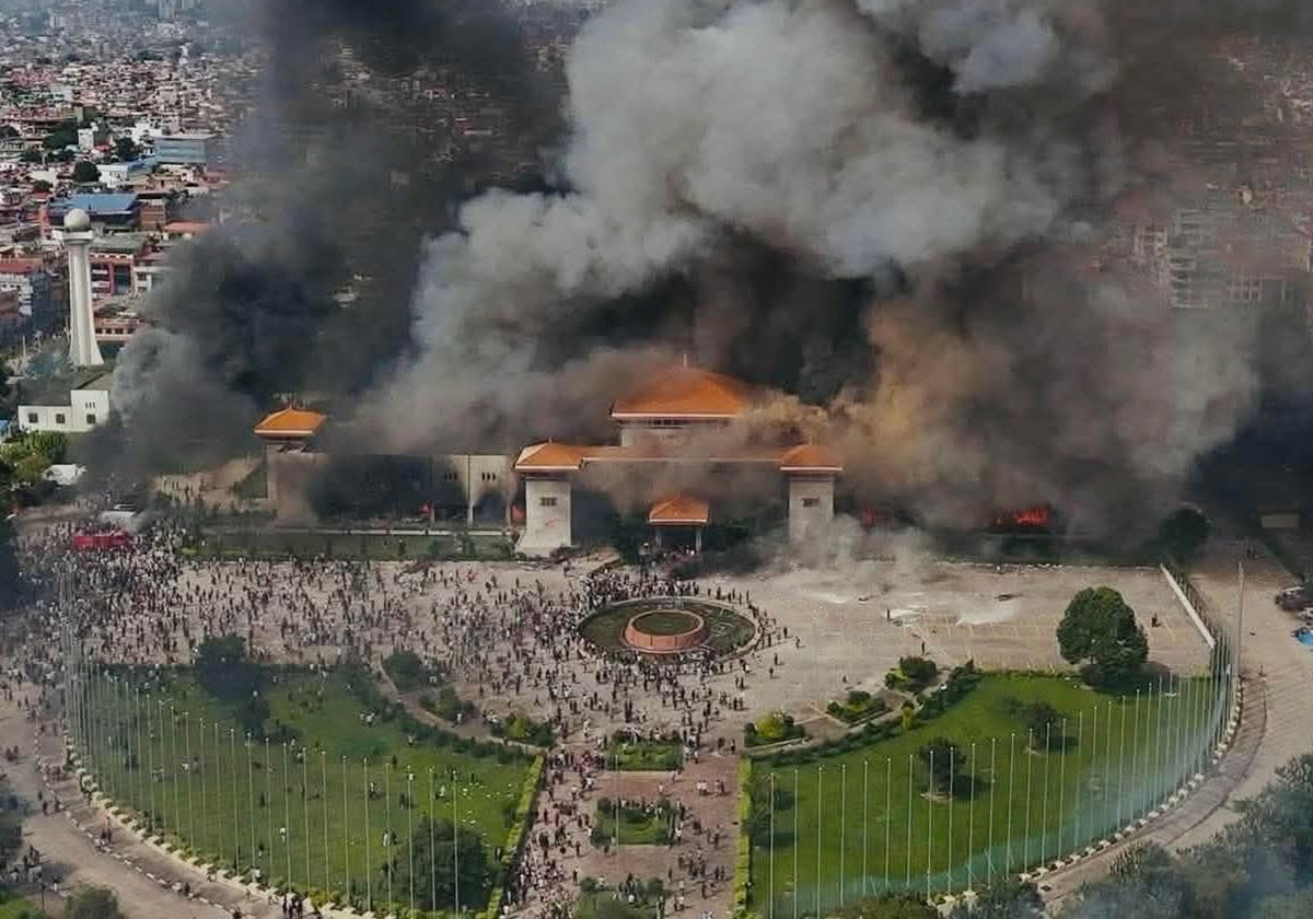 Crisis total en Nepal