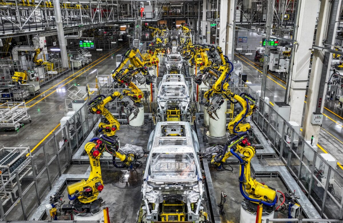 China tiene 30.000 fábricas inteligentes: ¿Y dónde está el empleo?