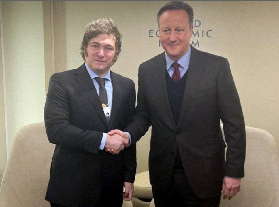 «El avión F-16 es la mejor opción para no molestar a los británicos»