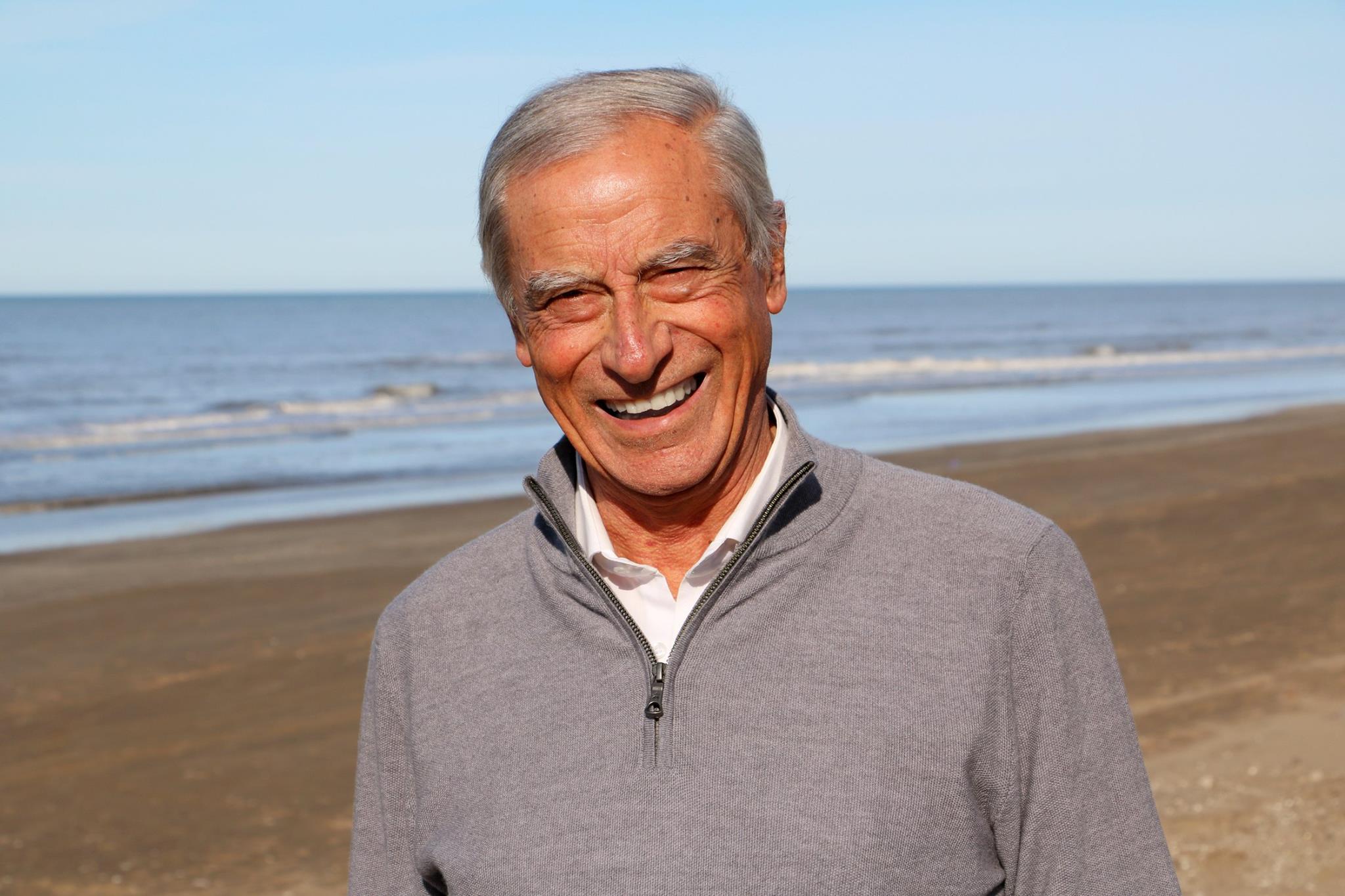 «Con el poder adquisitivo disminuido, el turismo mermó mucho en la costa”