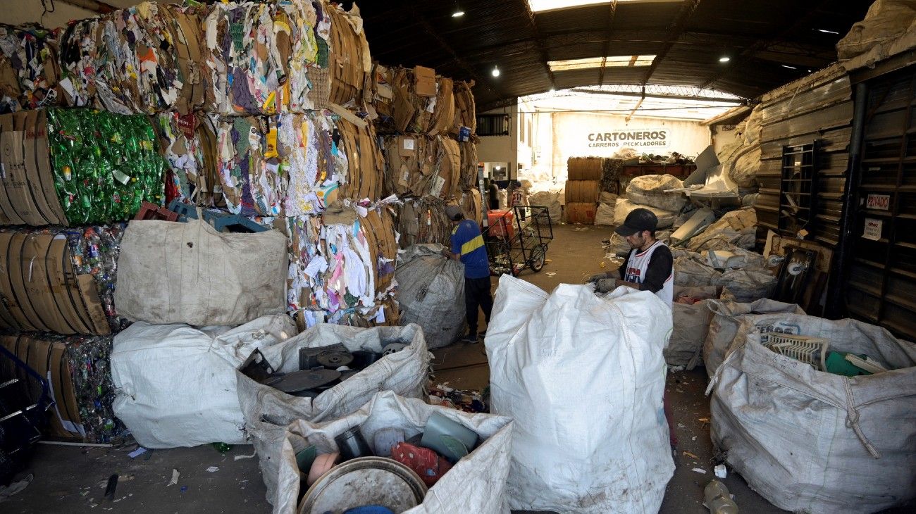 «Están persiguiendo con saña a los trabajadores que todos los días luchan para sobrevivir»