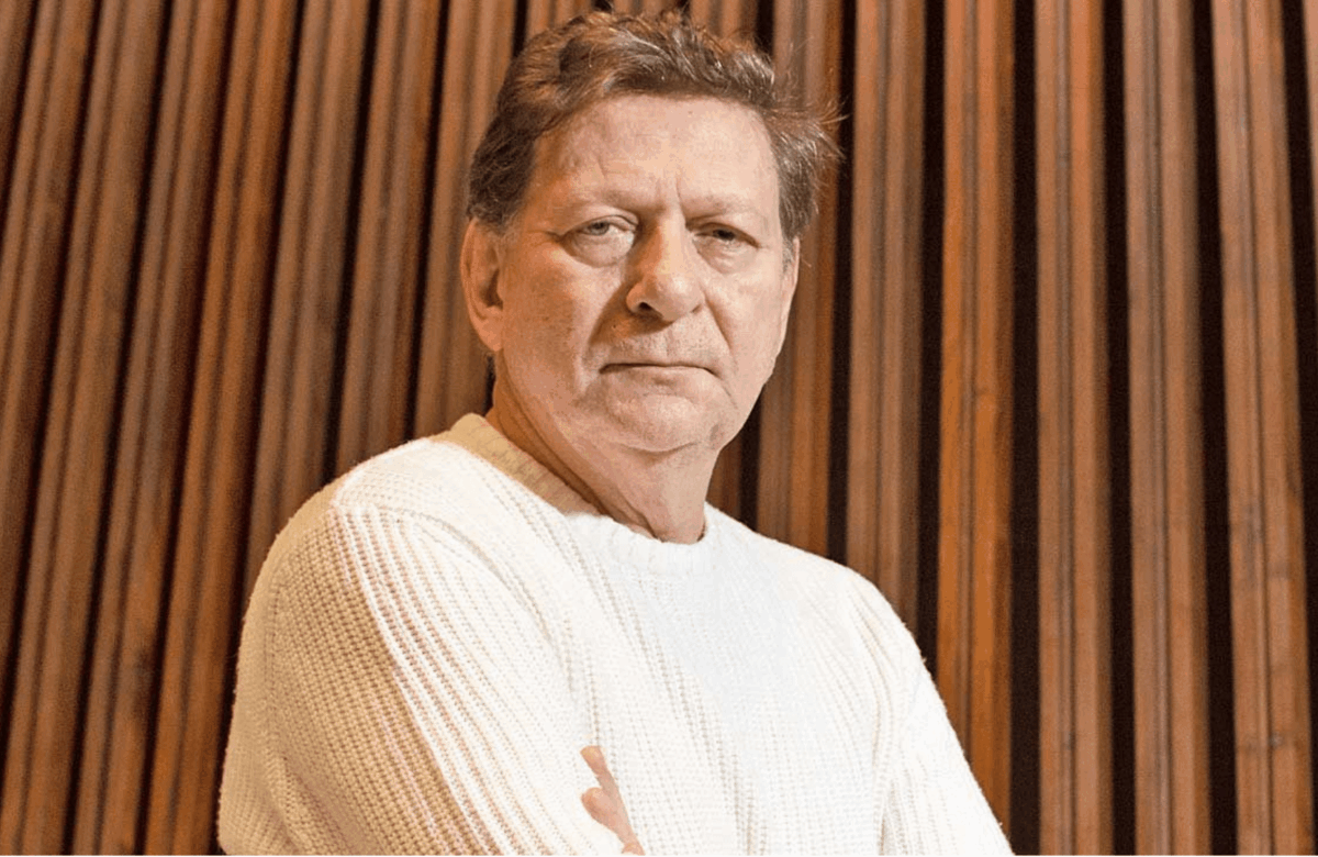 «El teatro me conmueve y es mi necesidad»