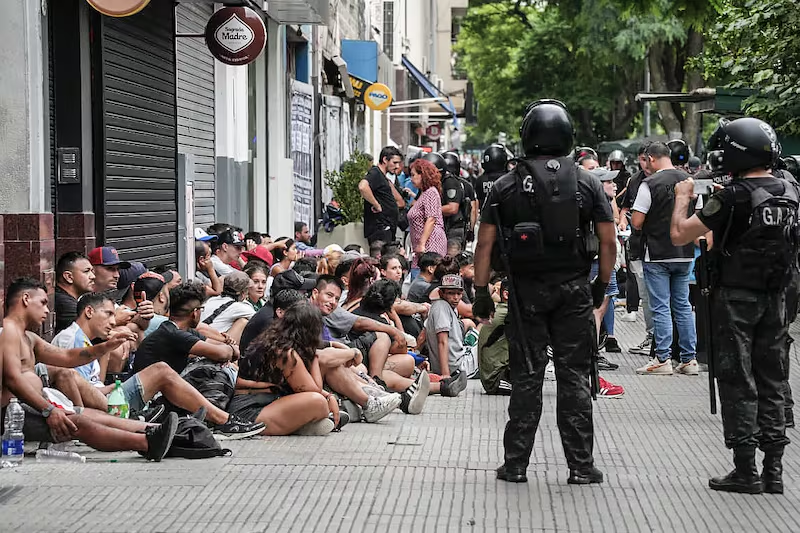 Detenciones en la marcha contra la reforma laboral