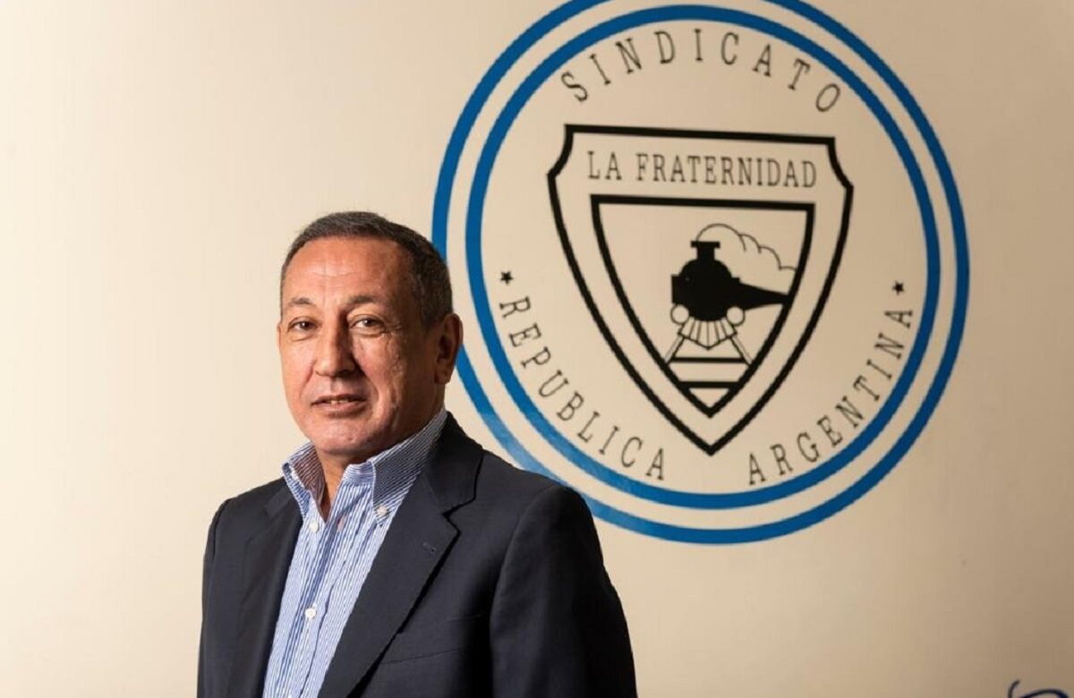 «Perdimos un 50% del salario y el gobierno nos ofrece un 1% de aumento»