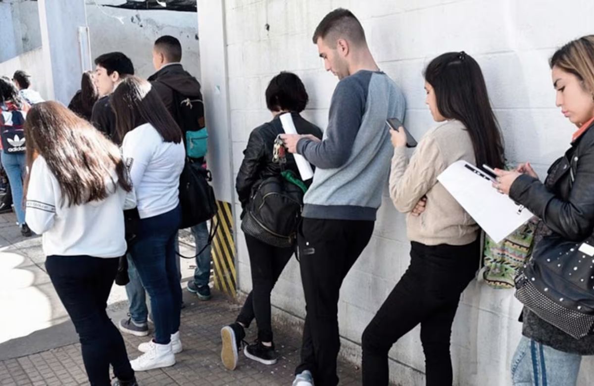 Sobreocupados y desempleados