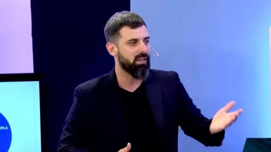 «Hambreando al pueblo no pueden ganar la batalla cultural»