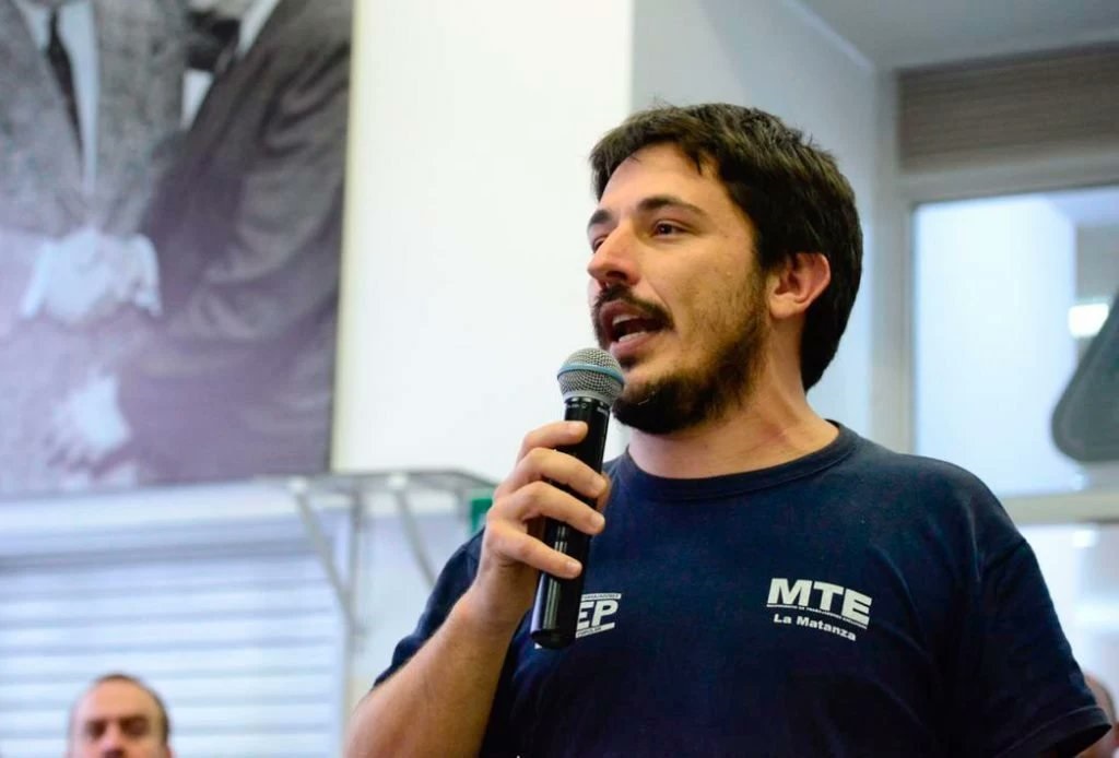 «Van a dar de baja 950 mil programas de Volver Al Trabajo»