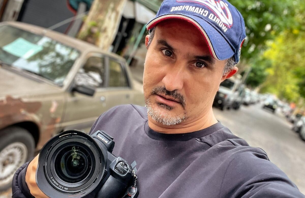 «Trato de relatar lo que está pasando, más allá de la objetividad»