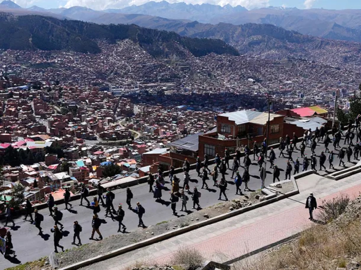 Bolivia arde y la Argentina esta ardida