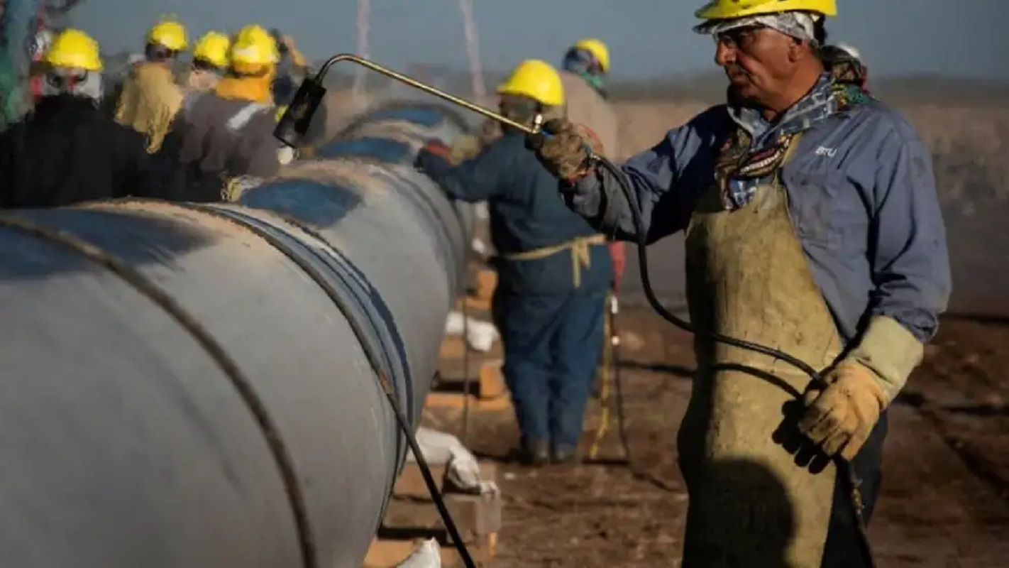 El gobierno avanza en la privatización de la Energía