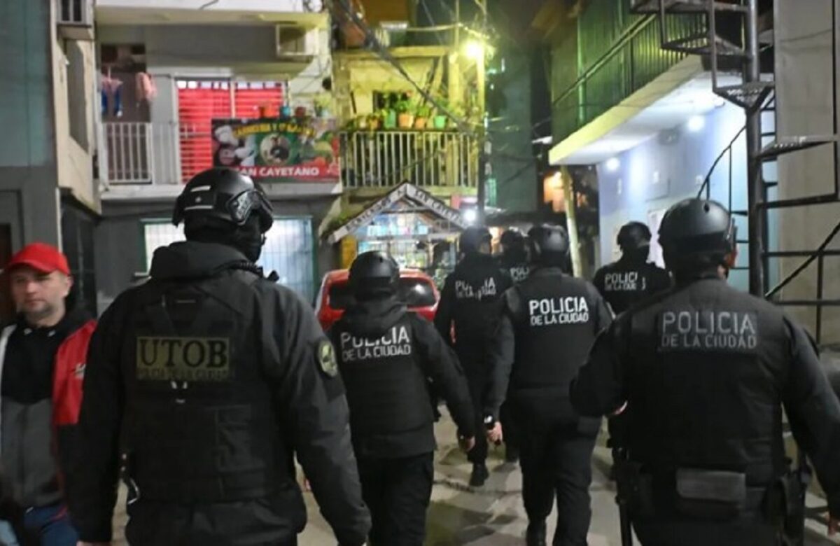 «Todo fue un show mediático»