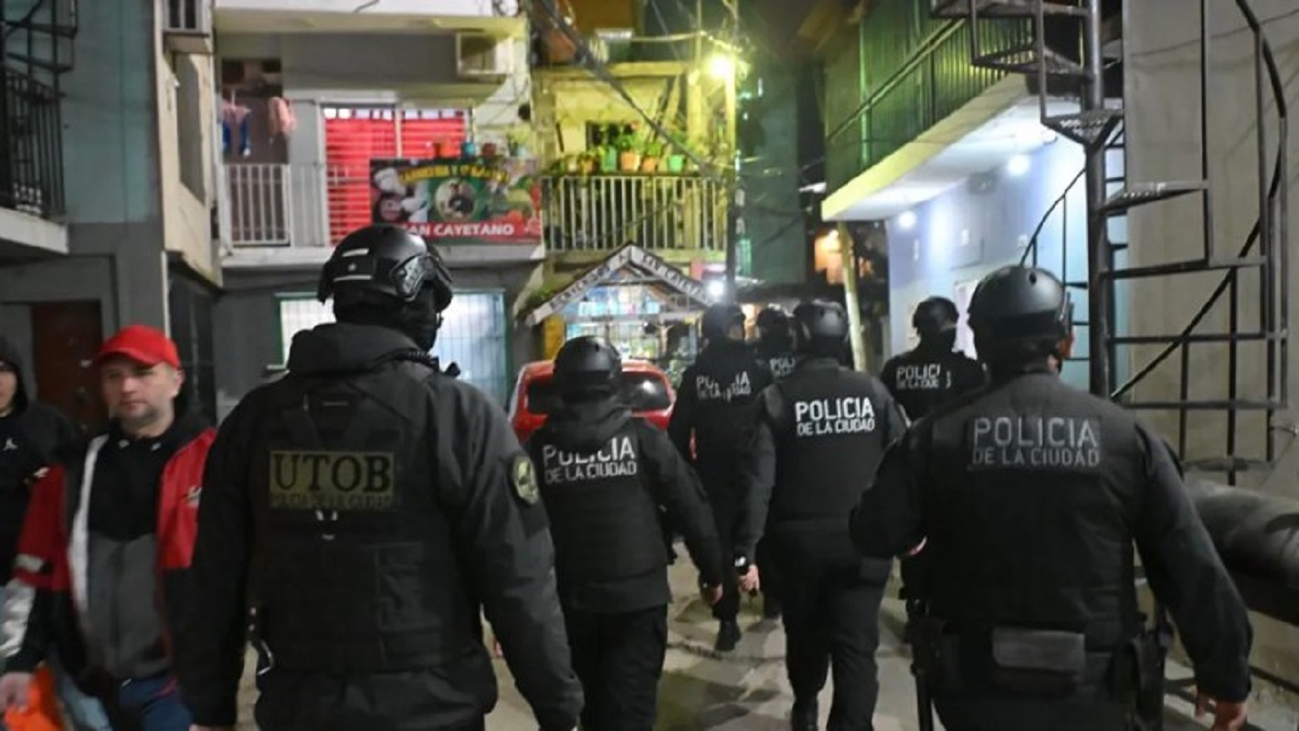 «Todo fue un show mediático»