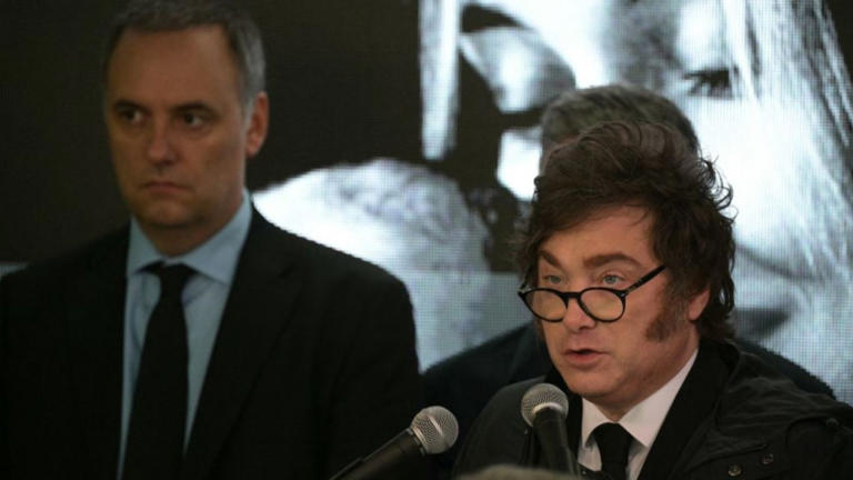 Pagano: «Adorni y Milei no deberían ocupar nunca más un cargo»