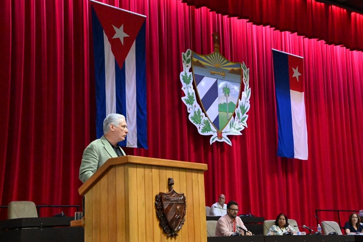 Borón: «La reforma económica de Cuba es radical y puede alejar la amenaza de EE.UU.»
