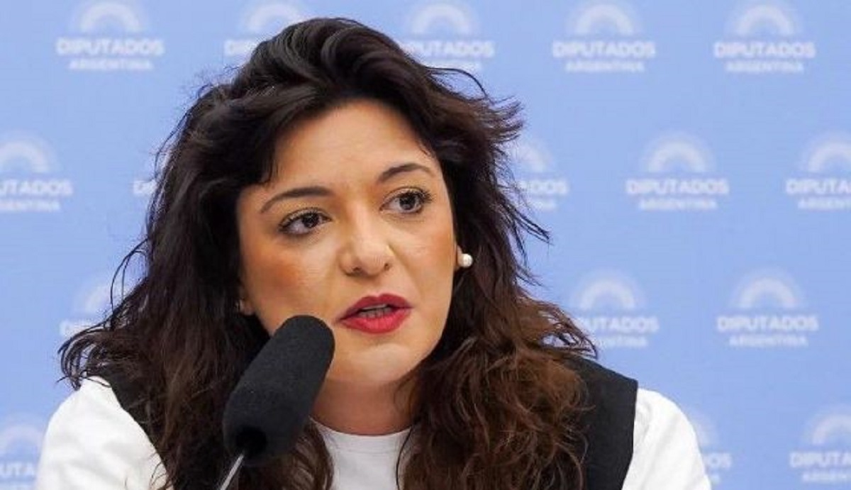 «Adorni cometió un delito en vivo»