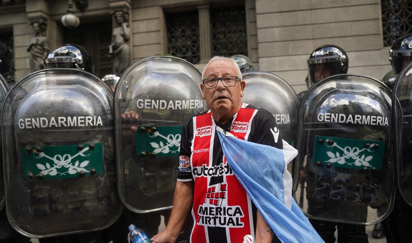 «Los jubilados vamos a seguir luchando, por más palos que nos den»