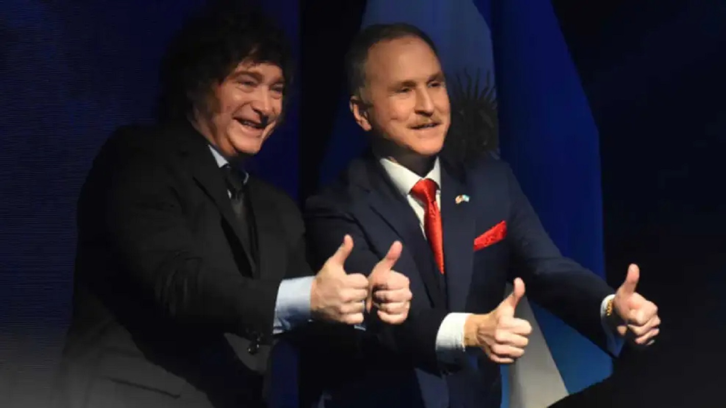 Milei festejó la independencia de EE.UU. en la embajada