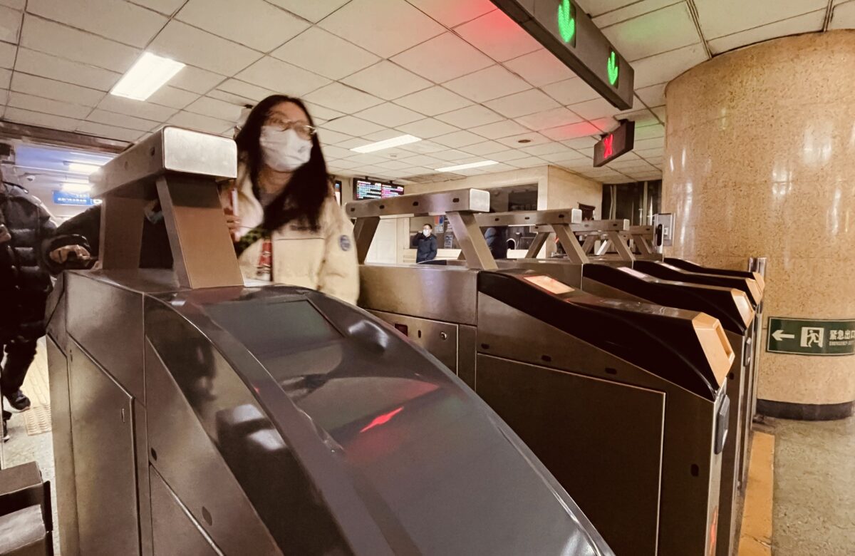Ajuste en clave china: Shanghái define su primer aumento de subte en 21 años