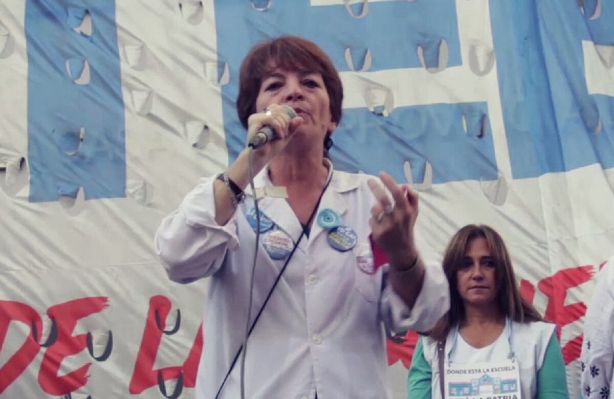 «A los docentes de todo el país nos robaron una parte de nuestro salario»